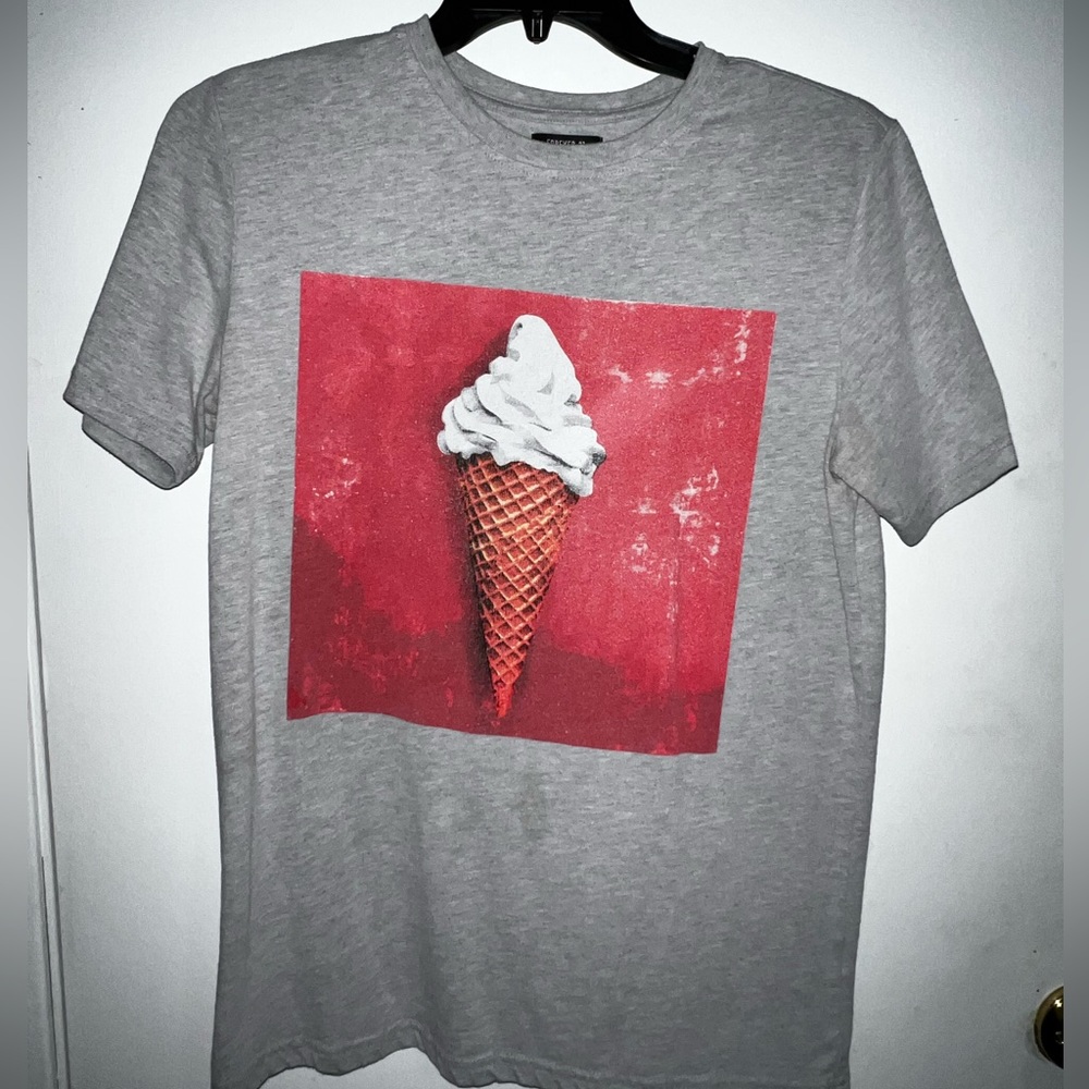 SMALL MENS ice cream graphic tee